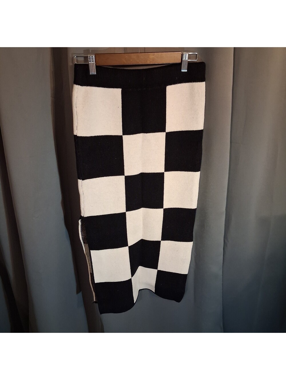 Black and White Checkered Knit Midi Skirt with Side Slit